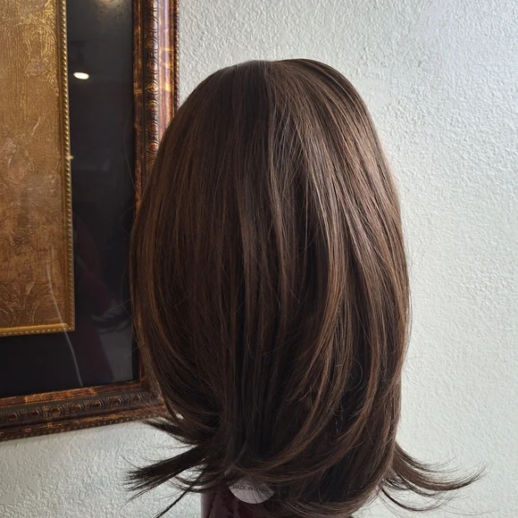 Elegant Brown Women's Wig - Picture 4 of 7